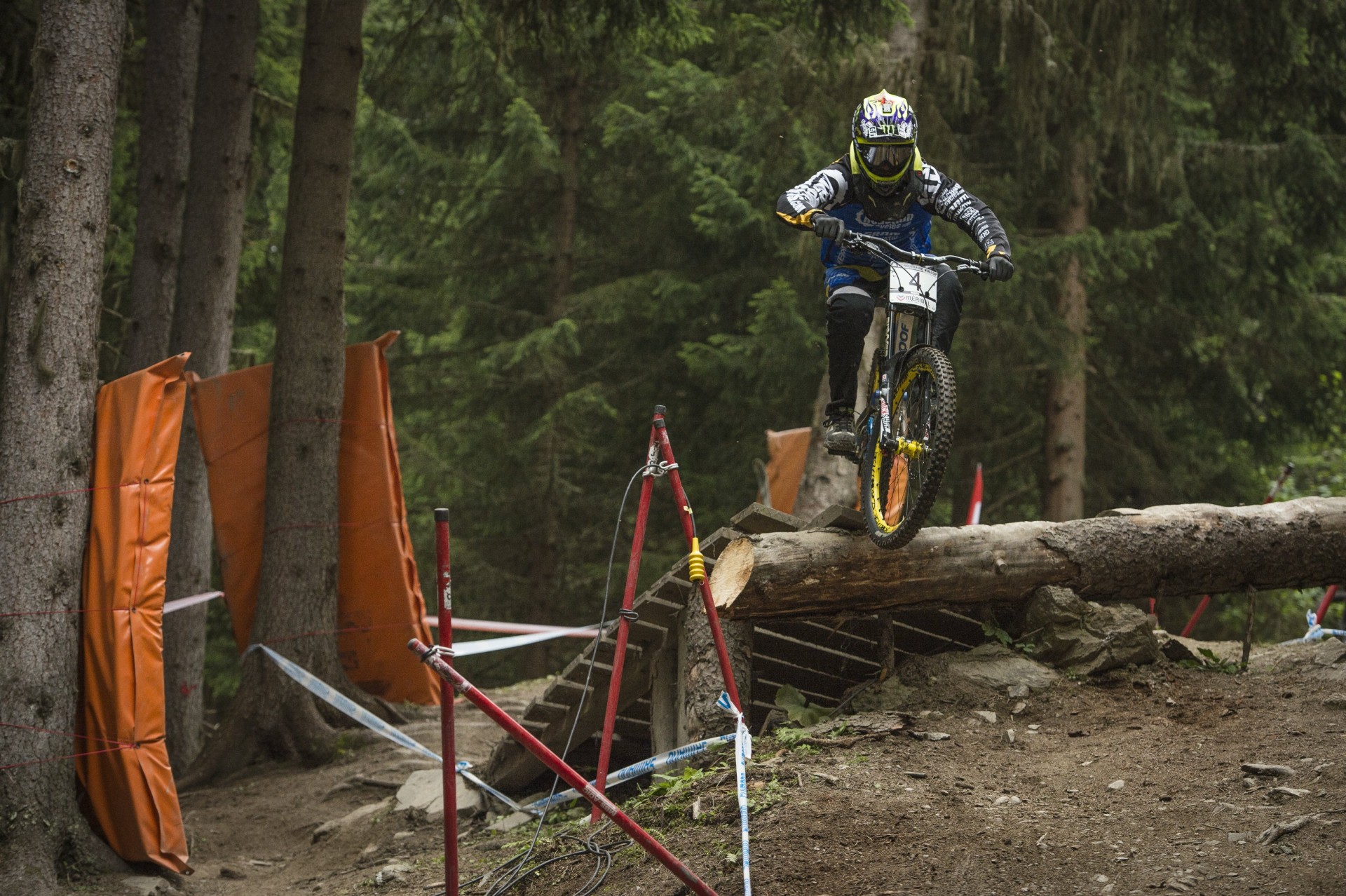 UCI Mountain Bike World Cup 2014_Paris Gore  Red Bull Content Pool