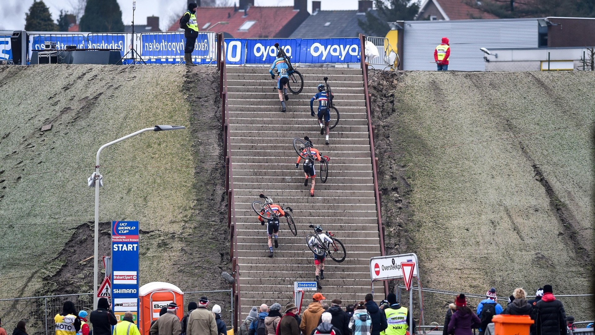 Polacy na finałowej rundzie Pucharu Świata w kolarstwie przełajowym – Hoogerheide, Holandia [na żywo]
