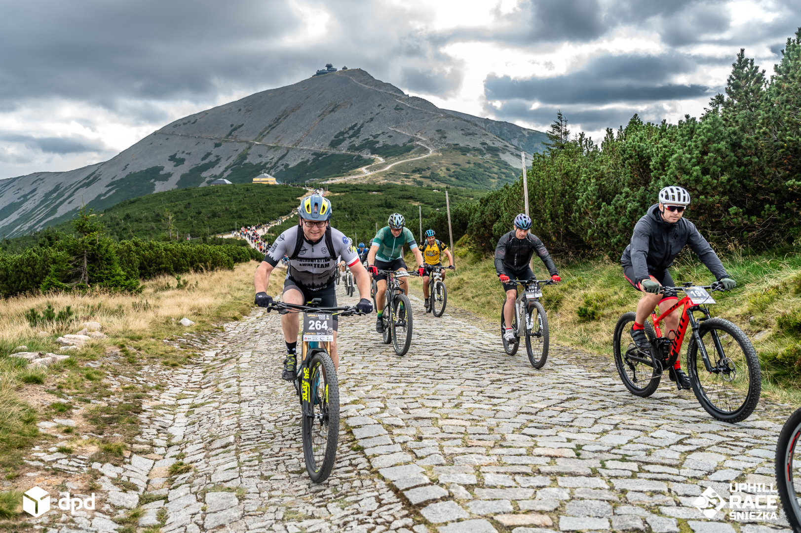 Christian Kreuchler i Dominika Niemiec pierwsi na Śnieżce | XXXIV Uphill Race Śnieżka, Karpacz | RELACJA