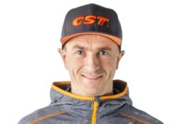 Dariusz Batek przedłuża kontrakt z CST