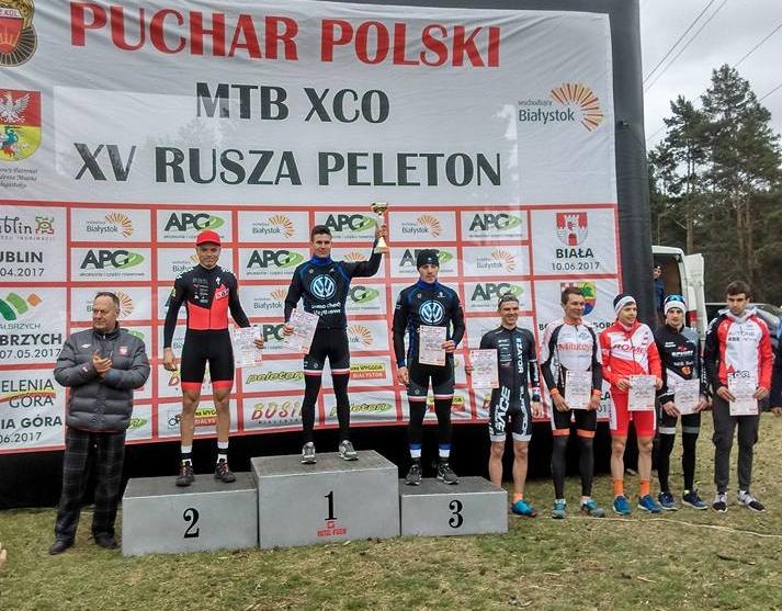 Zawodnicy VWSU MTB Team na podium w Miękini i Białymstoku