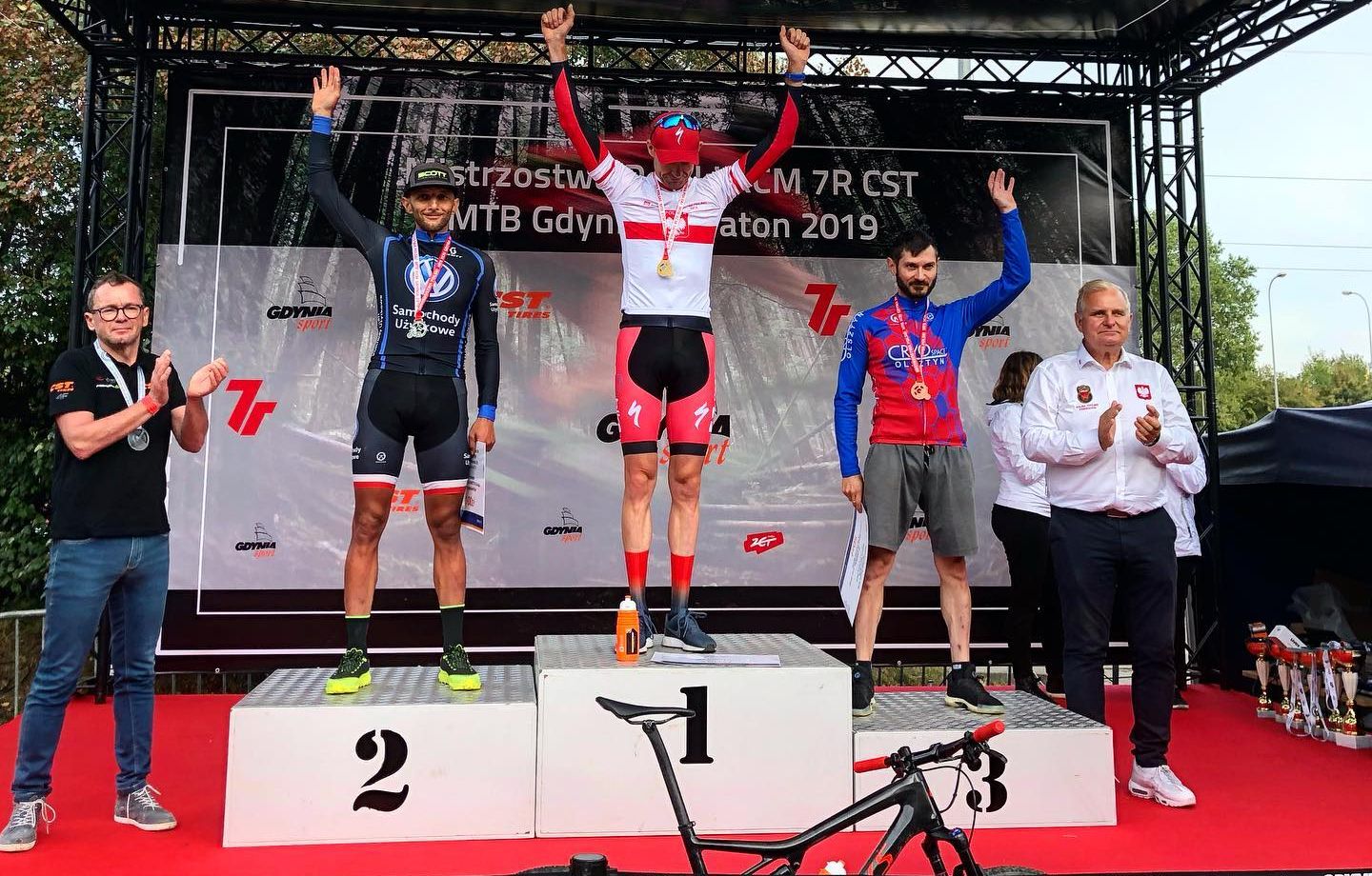 Podium dla Volkswagena w Mastersach i Juniorach na Mistrzostwach Polski w Maratonie MTB