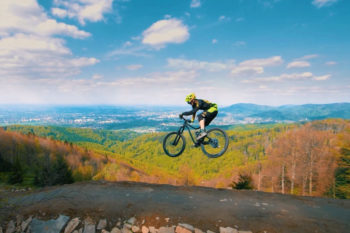 Enduro górą. Obejrzyj porady Tomasza Raszyka