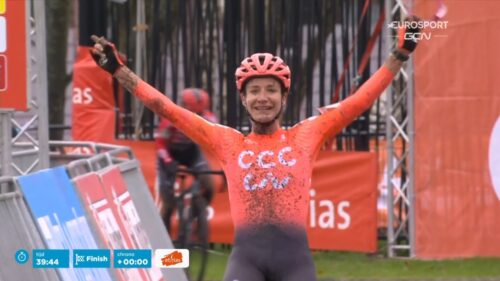 Marianne Vos (CCC Liv) wygraną w Essen wraca do kolarstwa przełajowego Marianne Vos (CCC Liv) wygraną w Essen wraca do kolarstwa przełajowego