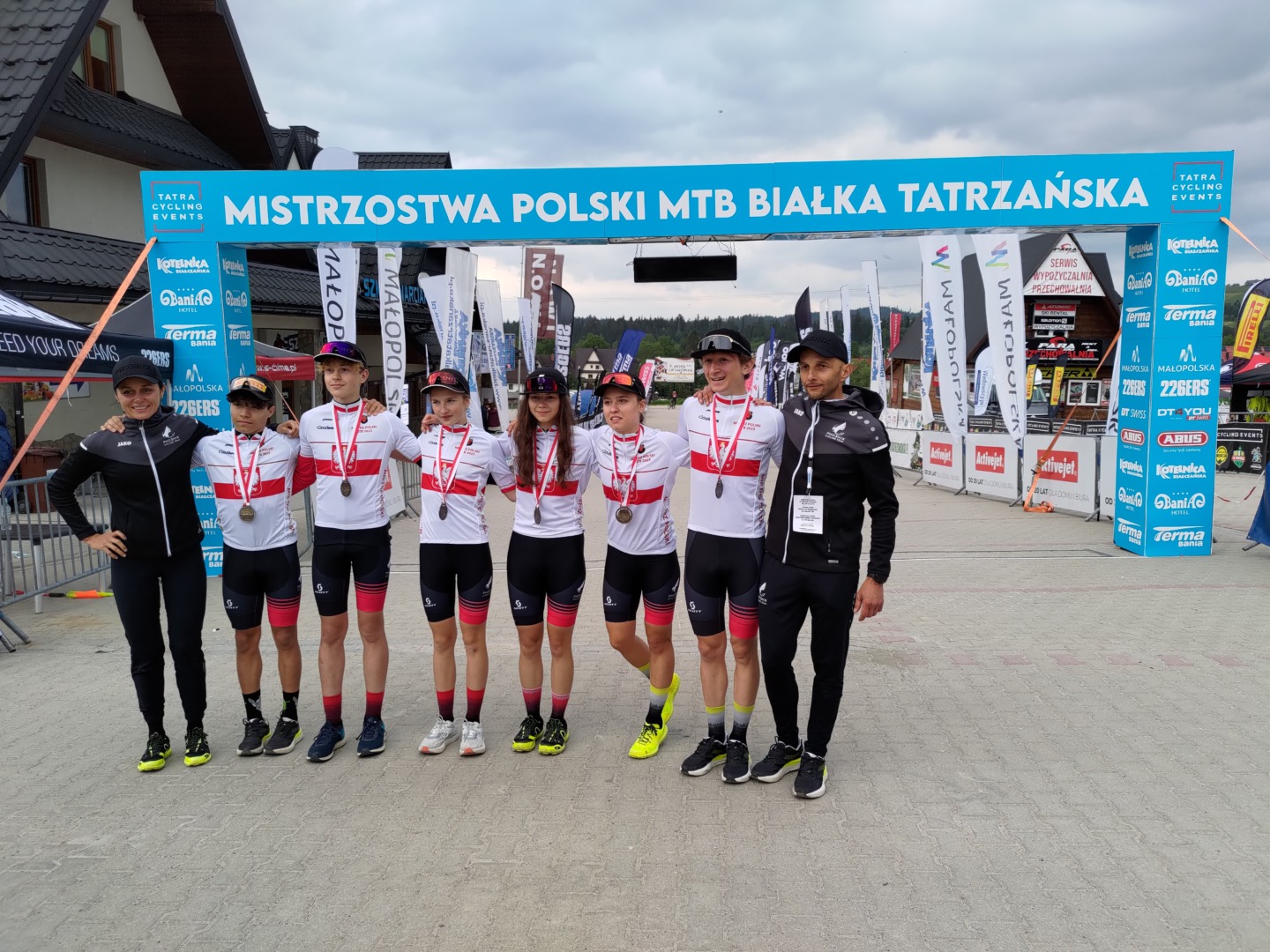 W sztafetach mieszanych Pho3nix Cycling Team bierze wszystko! | Mistrzostwa Polski w kolarstwie górskim 2023, Białka Tatrzańska | WYNIKI
