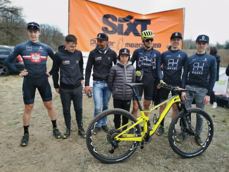 Zawodnicy RK Exclusive Doors MTB Team podsumowują udział w SIXT Puchar Mazowsza MTB XC w Jabłonnie Zawodnicy RK Exclusive Doors MTB Team podsumowują udział w SIXT Puchar Mazowsza MTB XC w Jabłonnie