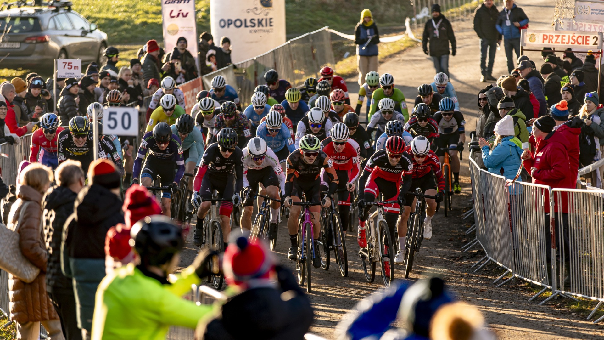 Dawno nie było takiego wyścigu! Krzystała i Konwa najlepsi w Elicie | Superliga CX, XXXI Bryksy Cross, Gościęcin | WYNIKI